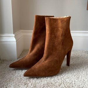 Steve Madden brown suede heeled boots (size 6), never worn
